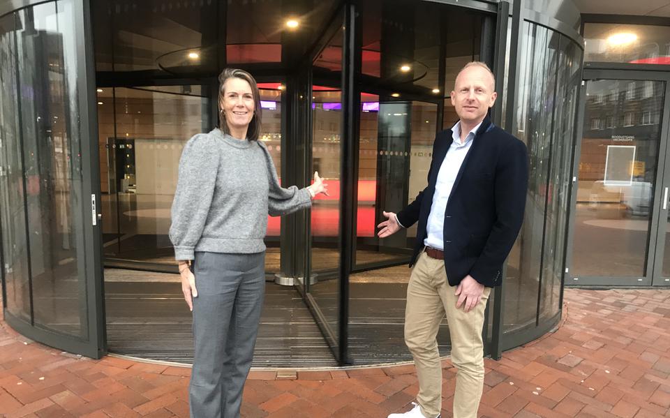 Nieuwe Thuishaven Martiniplaza In Groningen Gaat Woensdagavond Kolken ...